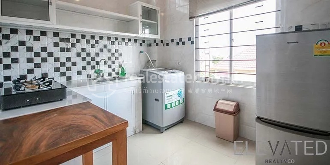 Tonle-Bassac-2-Bedroom-Apartment-For-Rent-In-Tonle-Bassac-Kitchen-KH3245.webp