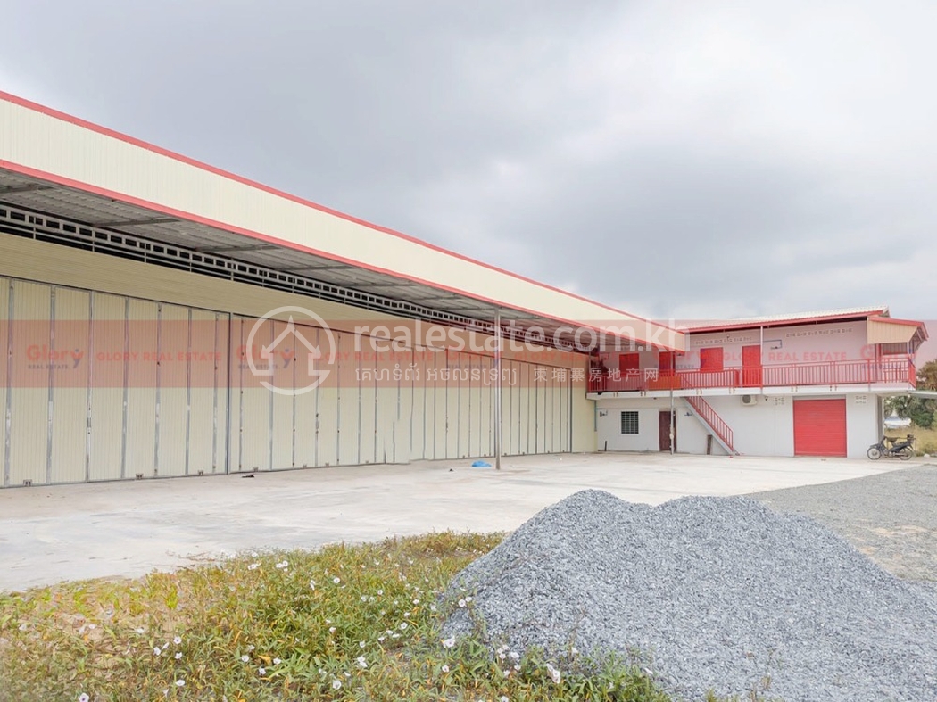 Spacious Warehouse For Lease on High-Traffic Road In Dangkao Area Img2.jpg