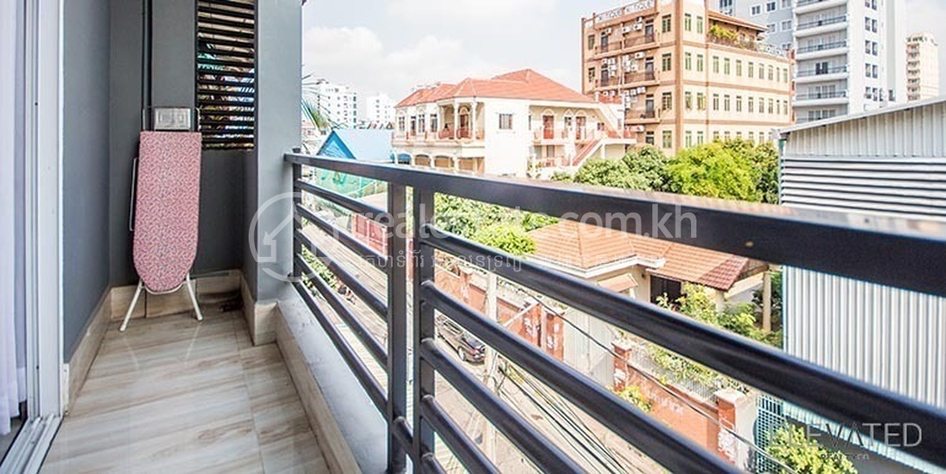 Russian-Market-1-Bedroom-Apartment-For-Rent-In-Toul-Tumpung-I-Balcony-KH5679-Phnom-Penh-Elevated.jpg