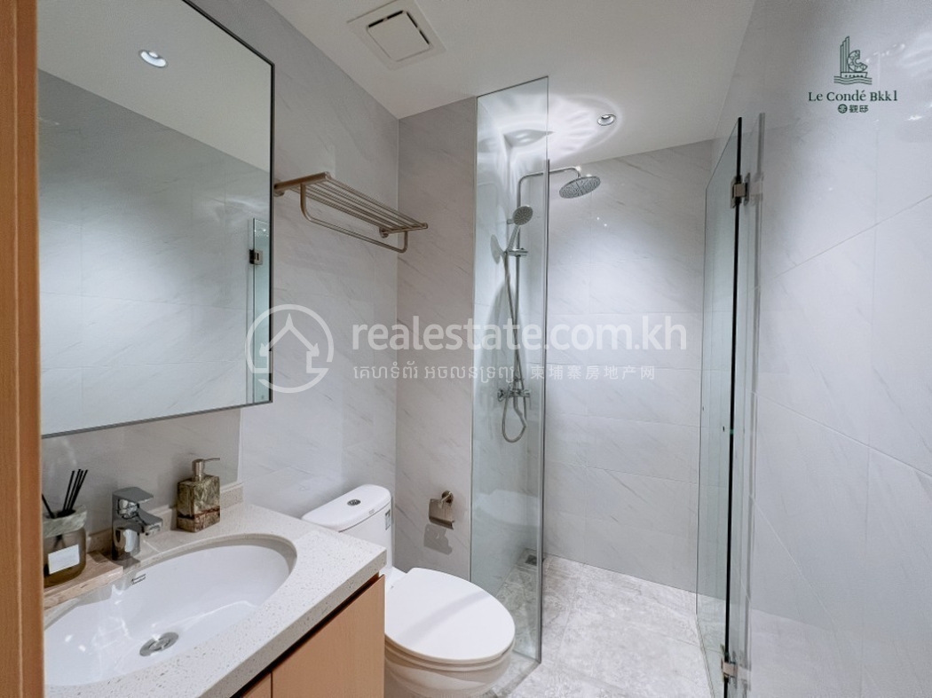 2 BEDROOM Le-Conde-47859239 (4).jpg