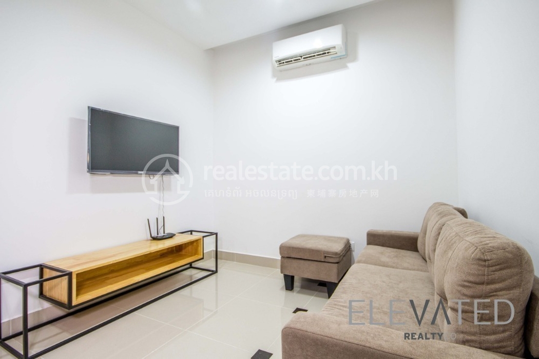 BKK3-1-Bedroom-Apartment-For-Rent-In-Beong-Keng-Kang-III-Livingroom-1-2-KH5778-Phnom-Penh-Elevated_1.jpg