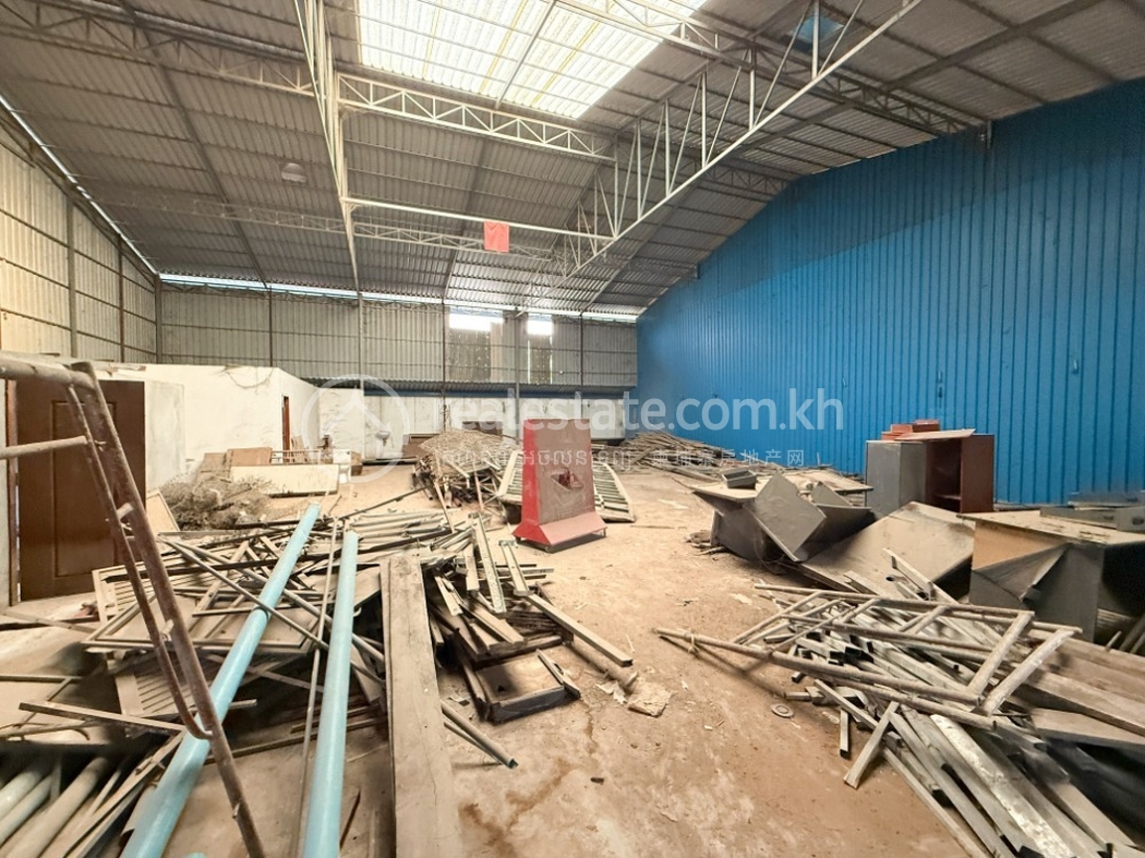 Edited R-7106-reakh-478582 (3).jpg