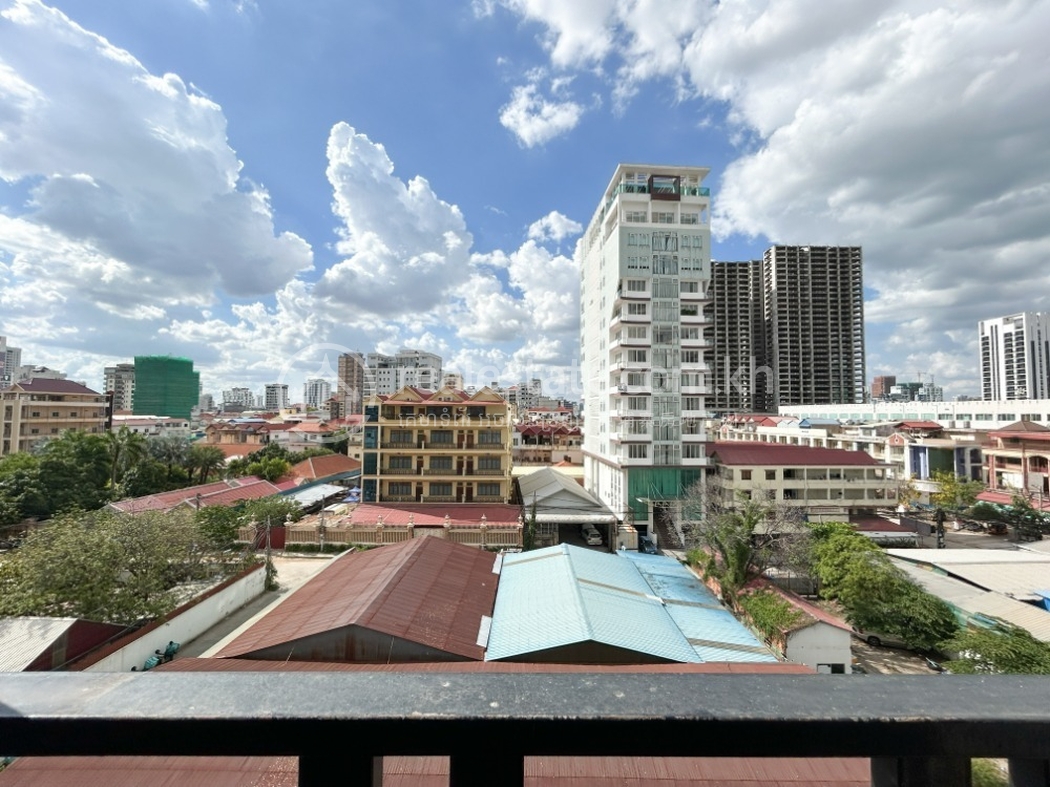 Edited R-7220-REAKH47RA201 (14).jpg
