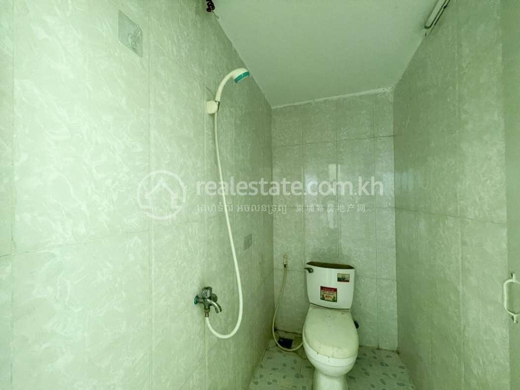 Edited REAKH-6659-5826942 (2).jpg