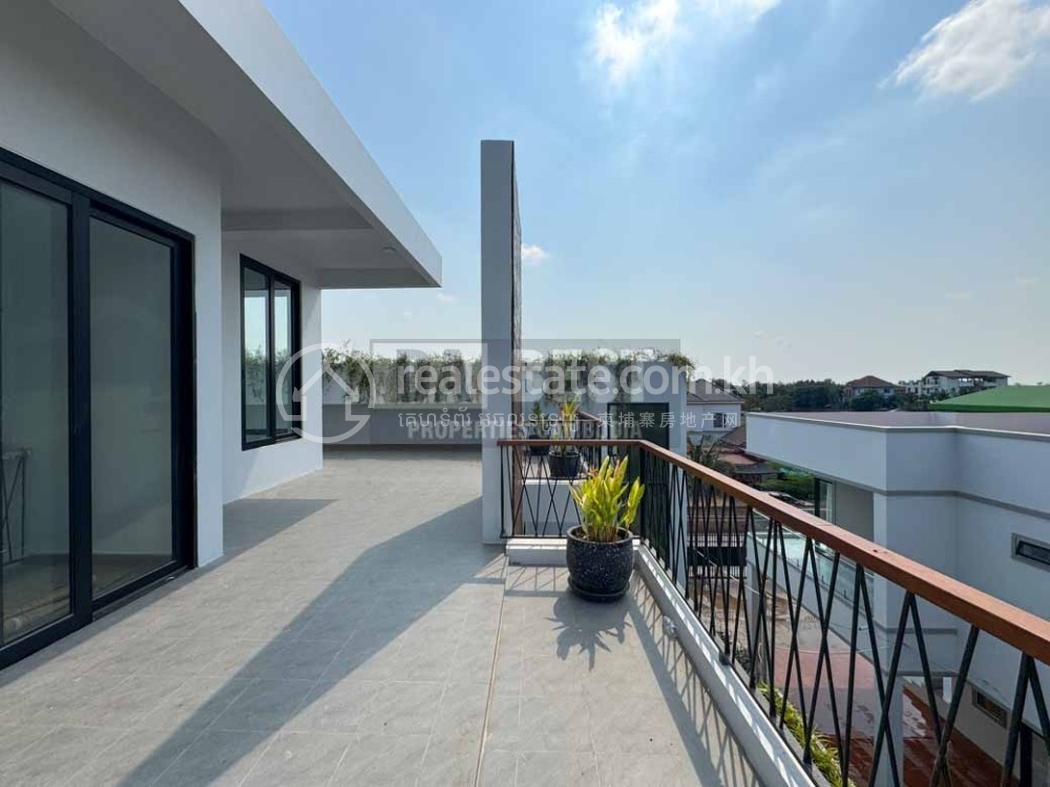 Modern 5 Bedroom Villa With Private Pool For Sale In Siem Reap - Cambodia.4.JPG