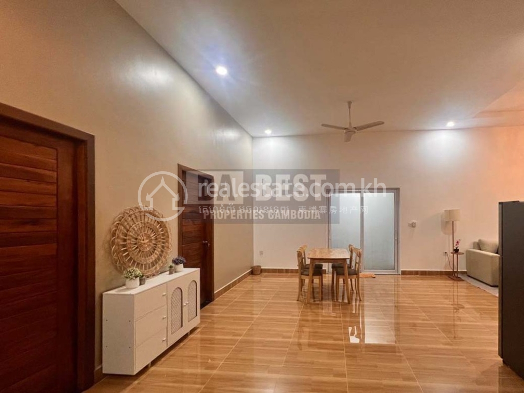 Stunning 3 Bedroom House For Sale In Siem Reap - Cambodia-4.JPG