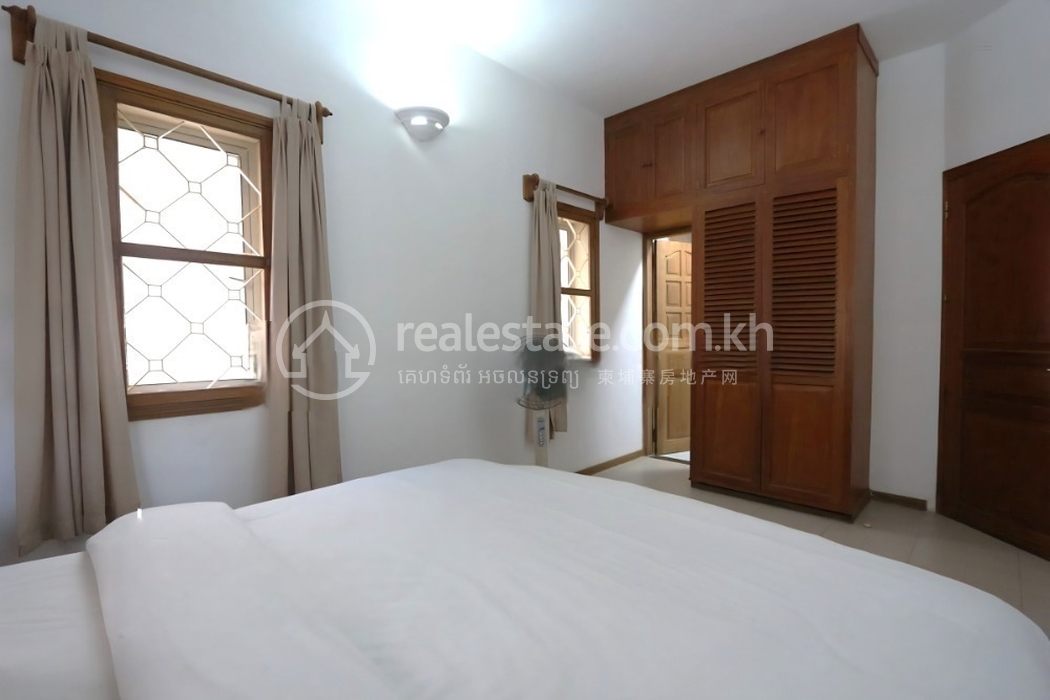 292390_bkk1_area_very_nice_2_bedrooms_apartment_for_rent_in_phnom (14).jpg