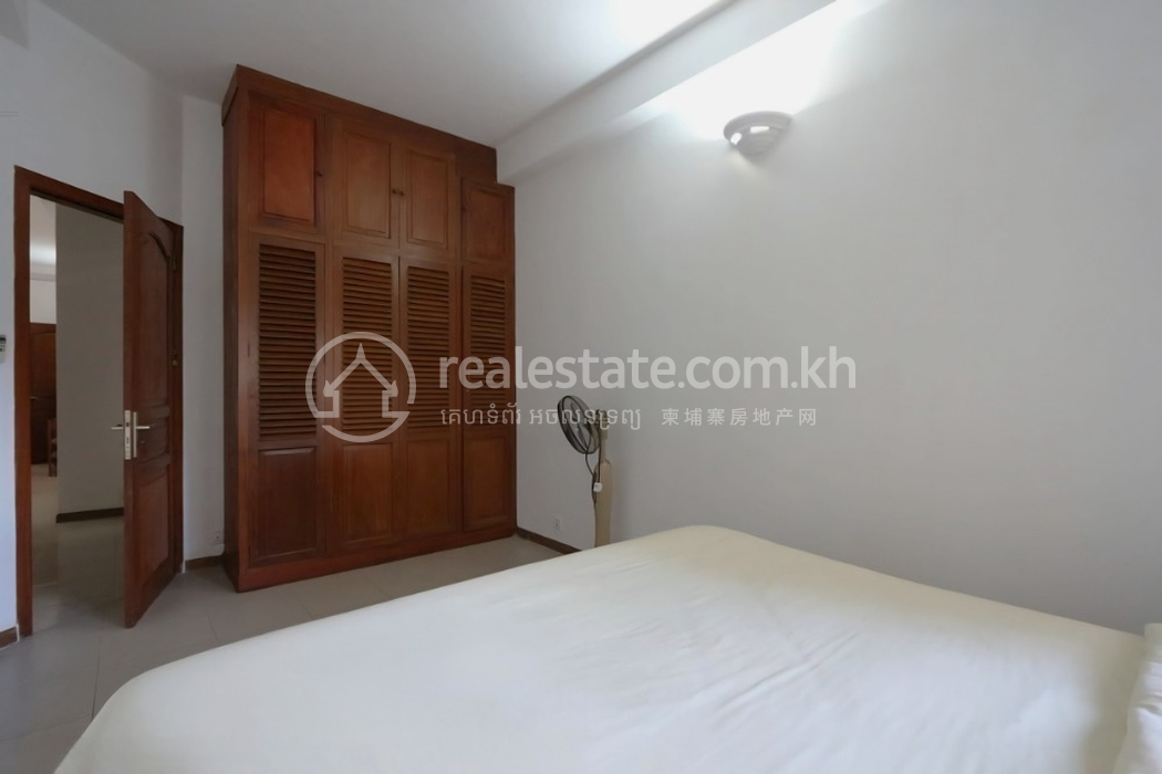 292390_bkk1_area_very_nice_2_bedrooms_apartment_for_rent_in_phnom (2).jpg