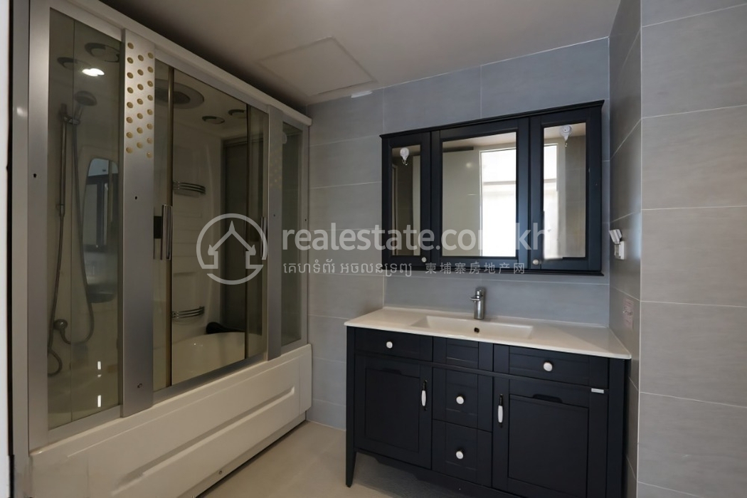 292390_penthouse_duplex_3_bedrooms_serviced_apartment_for_rent_in (12).jpg