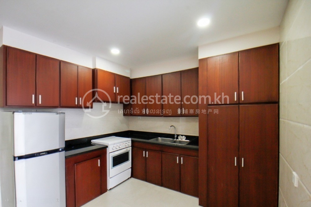 397539_1_bedroom_apartment_available_with_gym_for_rent_in_bkk2_area (3).jpg