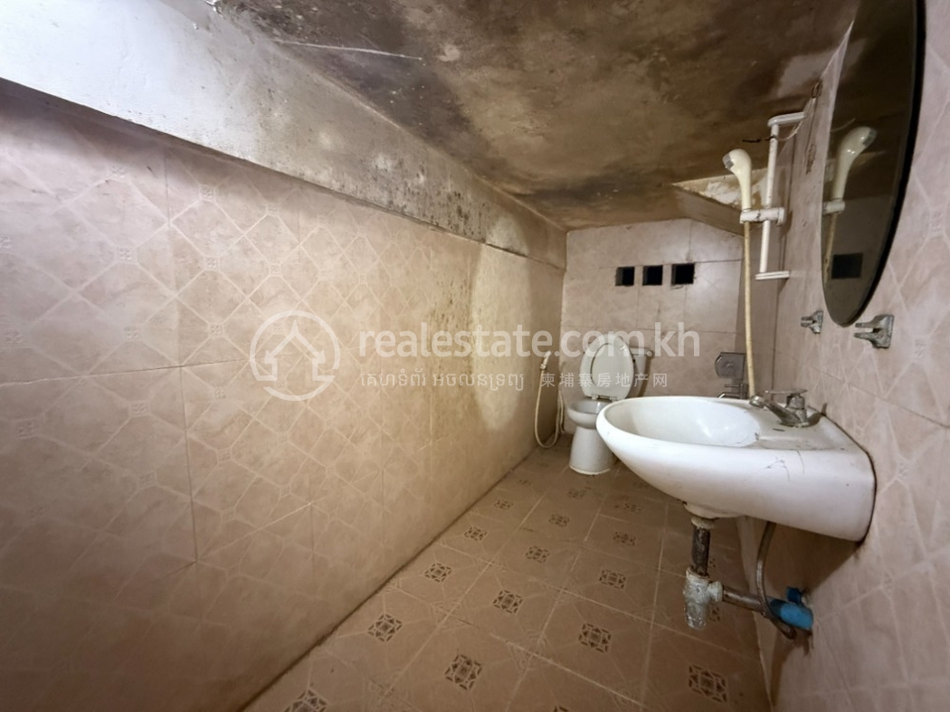 Edited R-7397 IMG_8819 (3).jpg