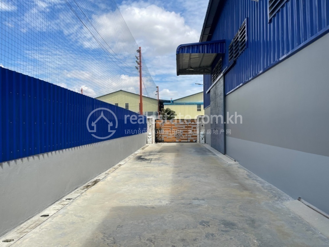 Edited REAKH- 7488 IMG_3434 (12).jpg
