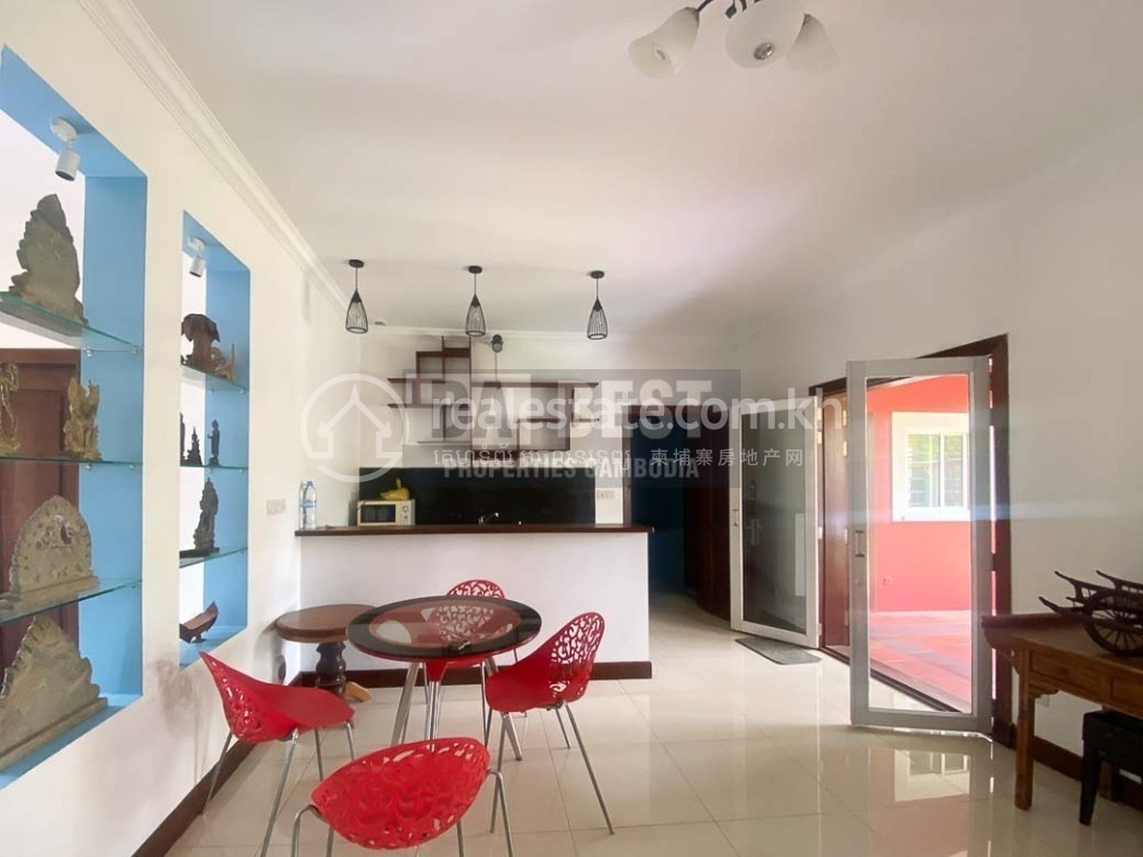 House For Sale-13.jpg