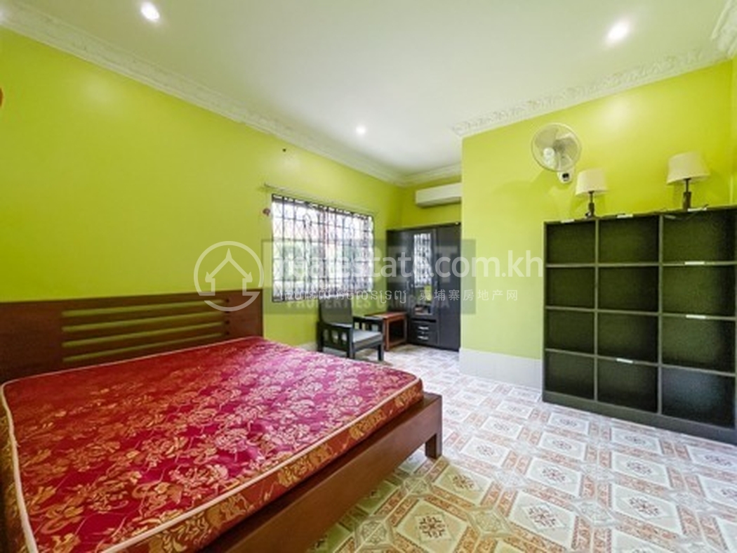 Private House 3 Bedrooms For Rent In Siem Reap โ Bedroom.jpg