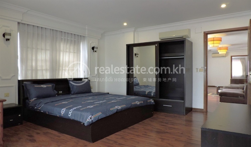 180821_4_bedroom_apartment_for_rent_with_pool_in_bkk1_is_ready_to (11).jpg