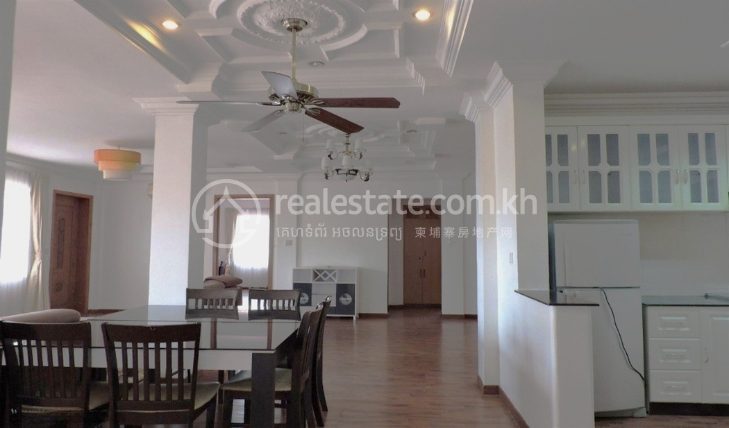 180821_4_bedroom_apartment_for_rent_with_pool_in_bkk1_is_ready_to (2).jpg