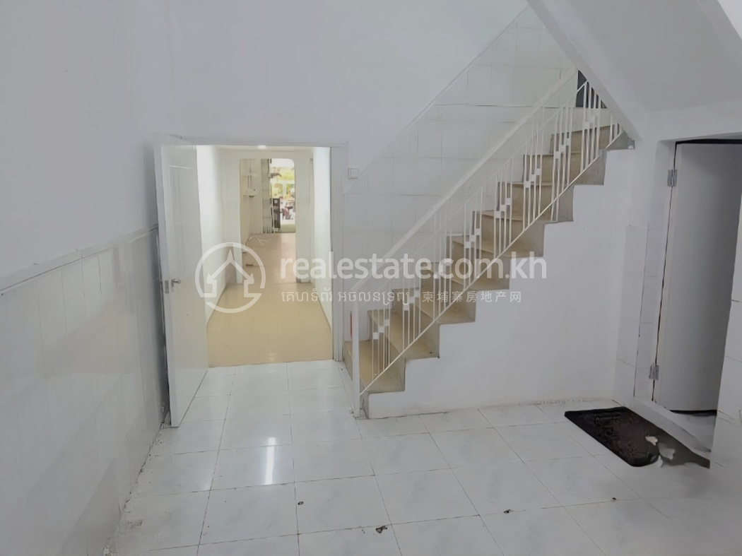 _2_shop_for_rent_at_boeng_keng_kang_2_549200175317131861388718_f1.jpg