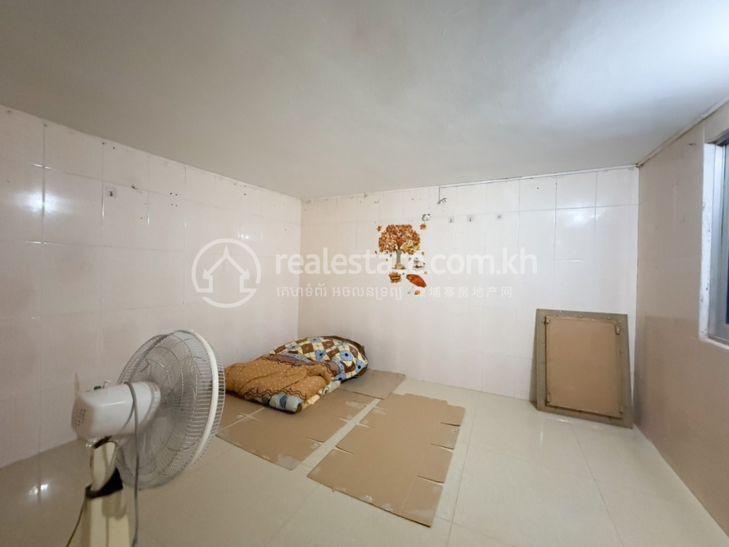 Edited R-6847 IMG_6353 (5).jpg