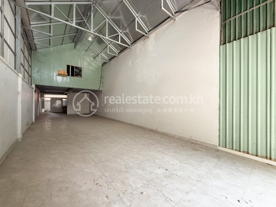 Edited R-6853-258 IMG_6436 (3).jpg