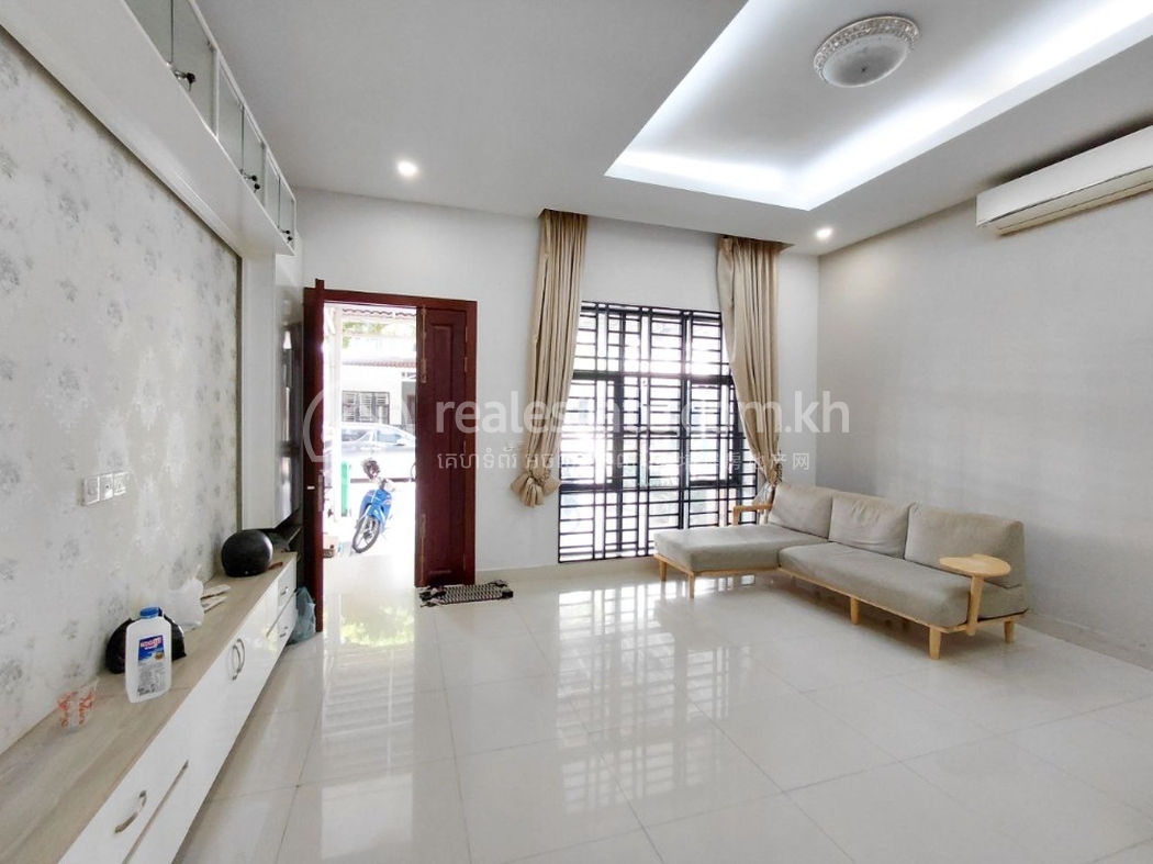 Edited R-7830 IMG_20250726_163211 (9).jpg