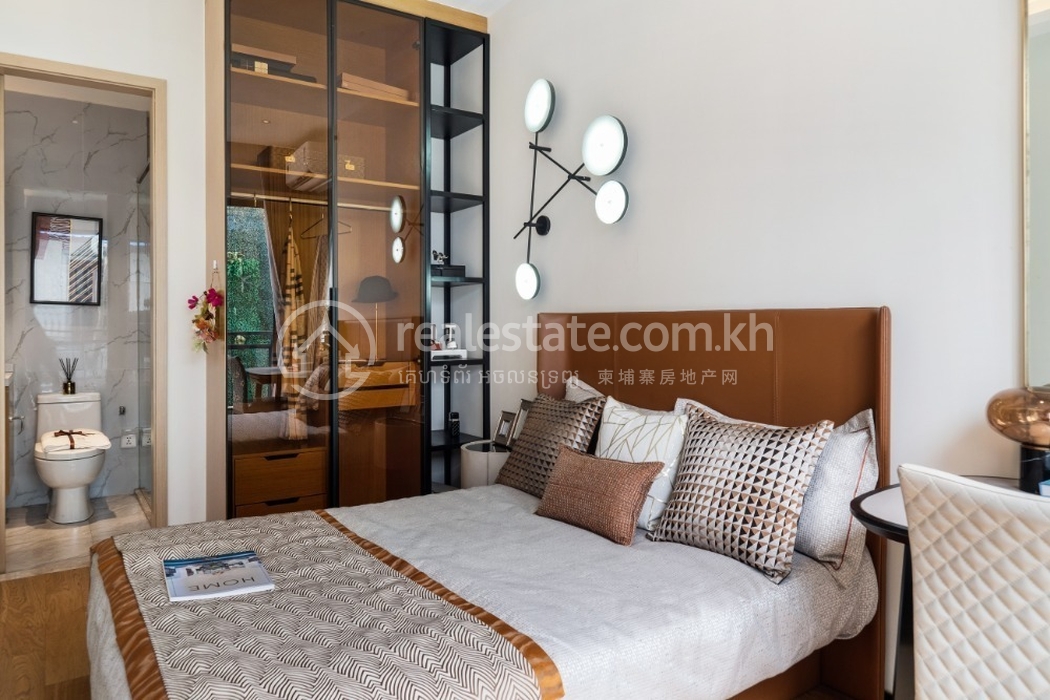 Mock up 1-bedroom-Le Conde P1649979 (4).jpg