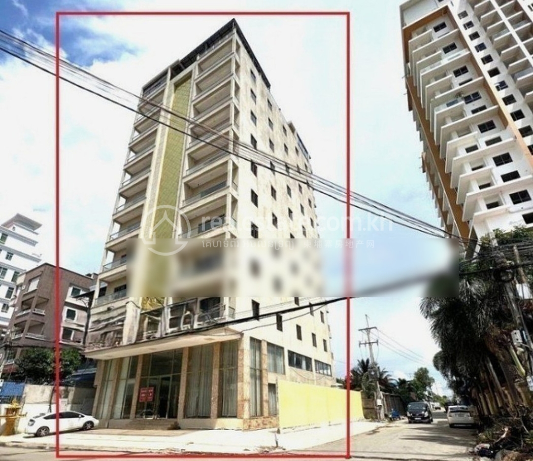 2_NHrc8mx copy.jpg