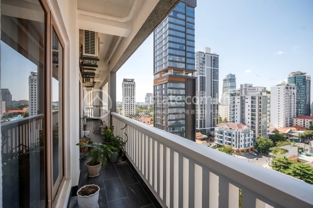 4_bedroom_penthouse_serviced_apartment_for_rent_in_bkk1_2923901 (6).jpg