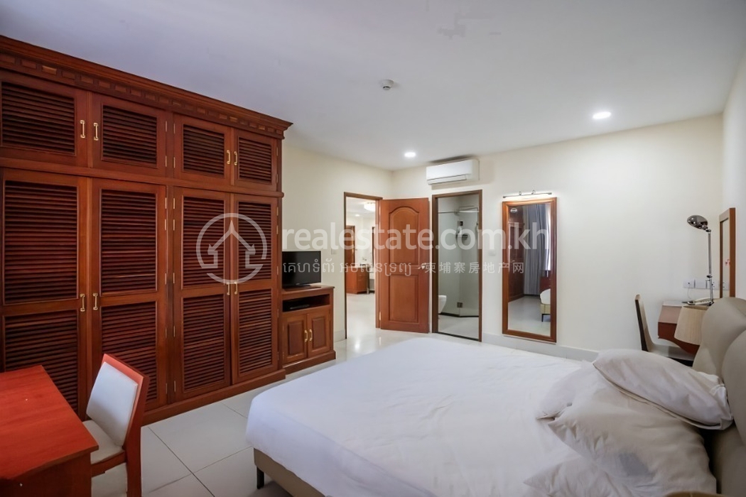 4_bedroom_penthouse_serviced_apartment_for_rent_in_bkk1_2923901 (9).jpg