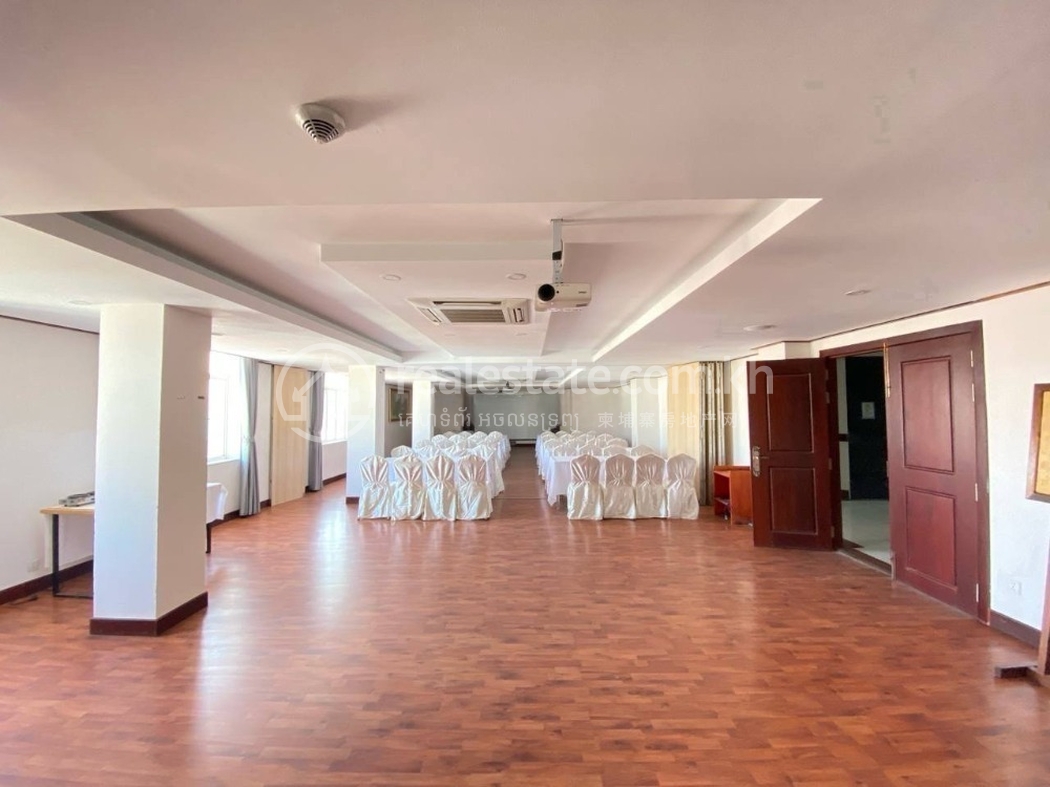 84room_hotel_building_for_rent_in_bkk_area_418422175463752593785725.jpg