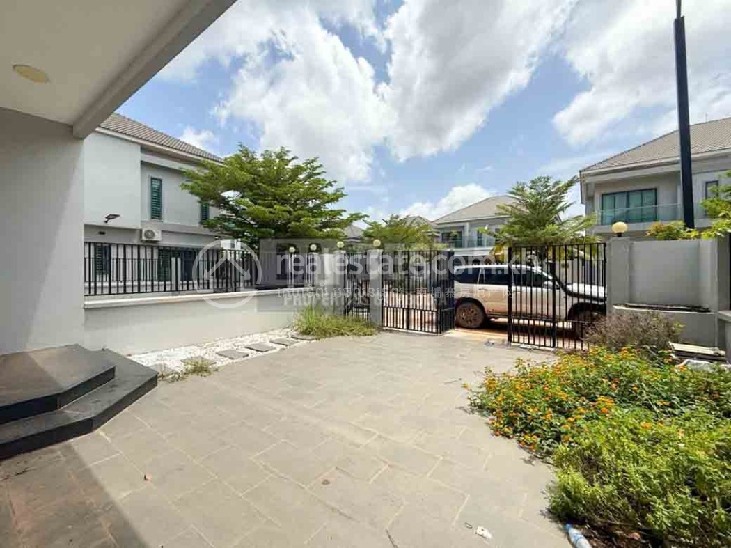 Borey Tourism Cambodia - Villa For Sale In Siem Reap-4.jpg