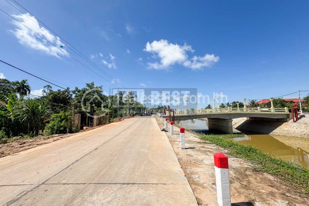 Budget-Friendly Land By The River For Sale In Siem Reap - Cambodia (4).jpg