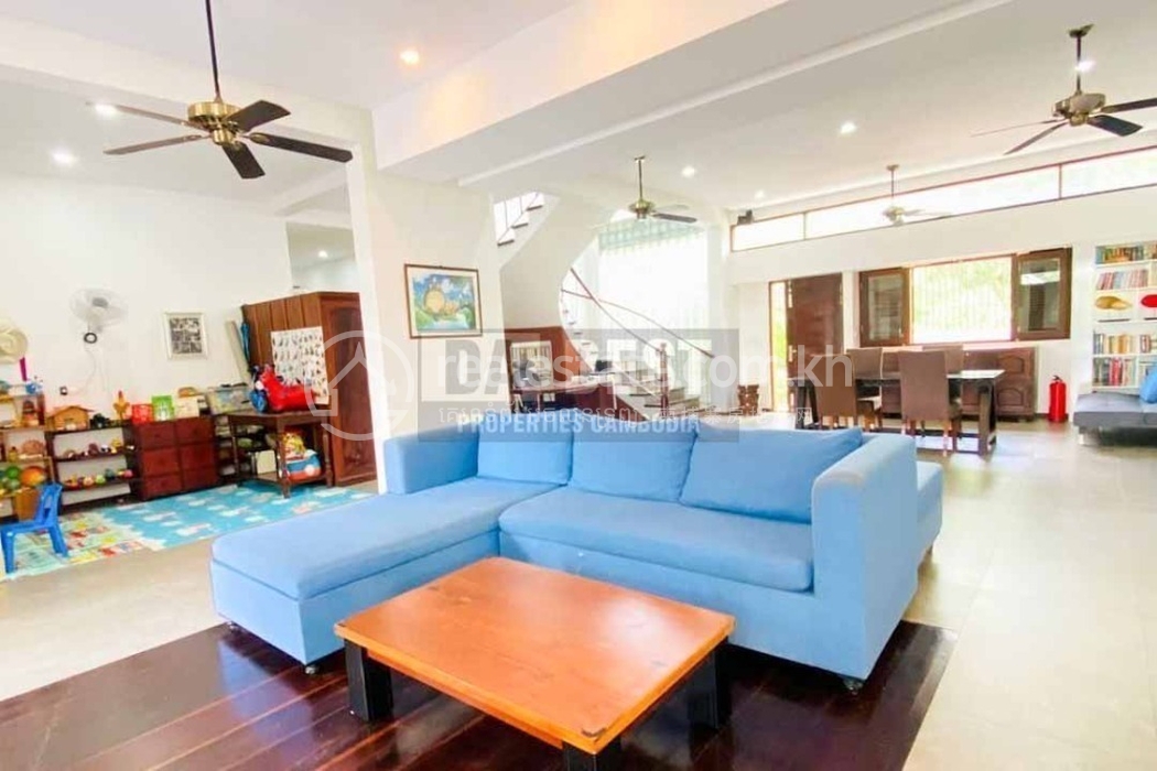 House For Sale in Siem Reap-3.JPG