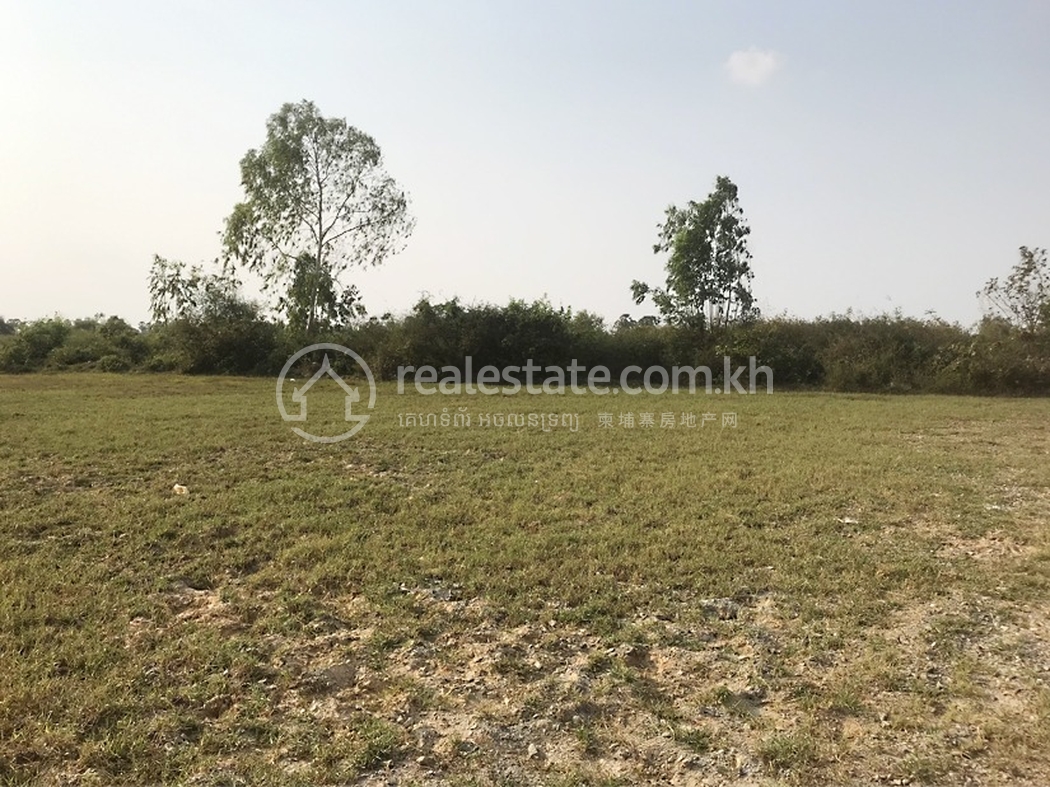 Land 17,042.5.jpg