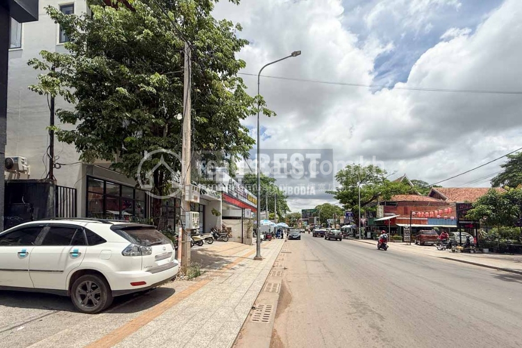 Prime Commercial Building For Rent In Siem Reap - Cambodia (2).jpg