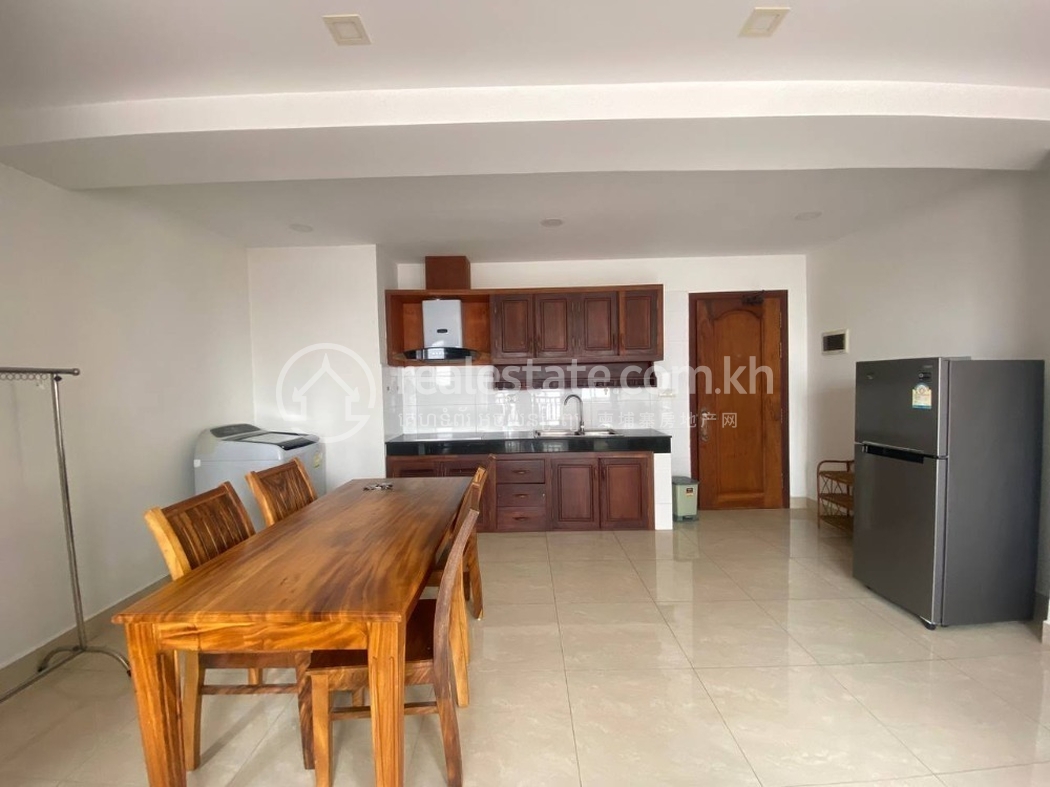 1 kitchen.jpg