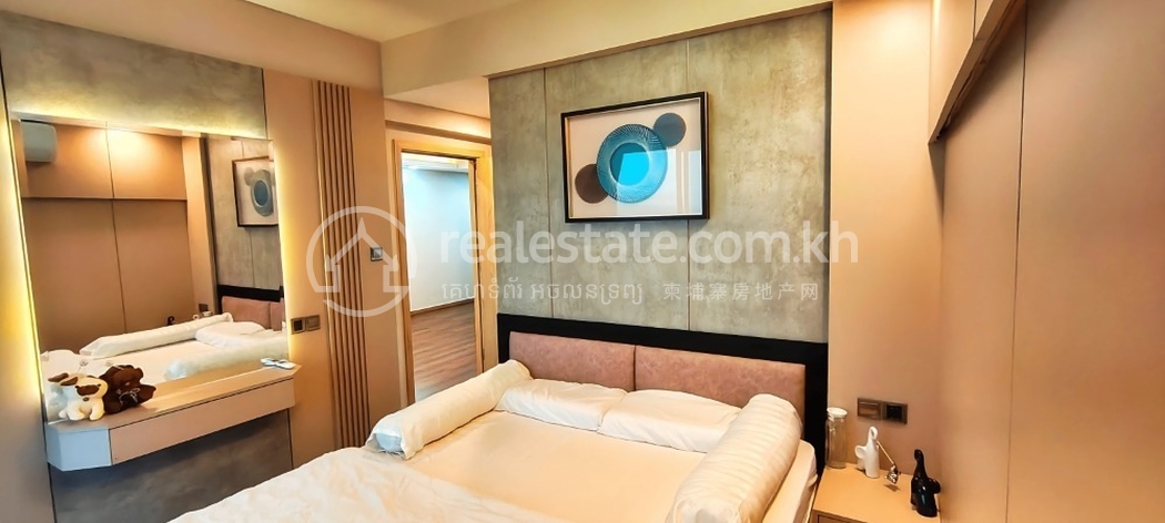 !st Bedroom (2nd View).png