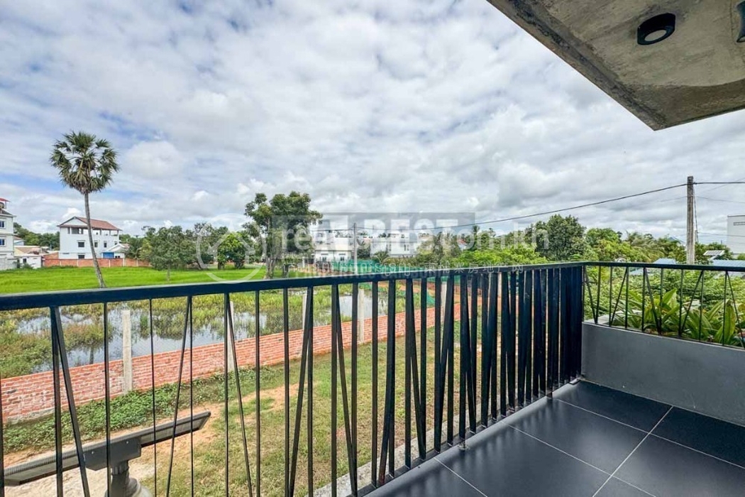Stunning 3 Bedroom House For Rent In Siem Reap - Cambodia (10).jpg