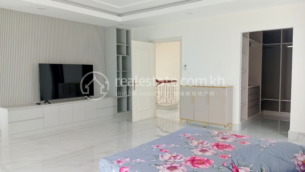 Villa for lease PH50m_4200USD_Phnom Penh Cambodia 5.jpg