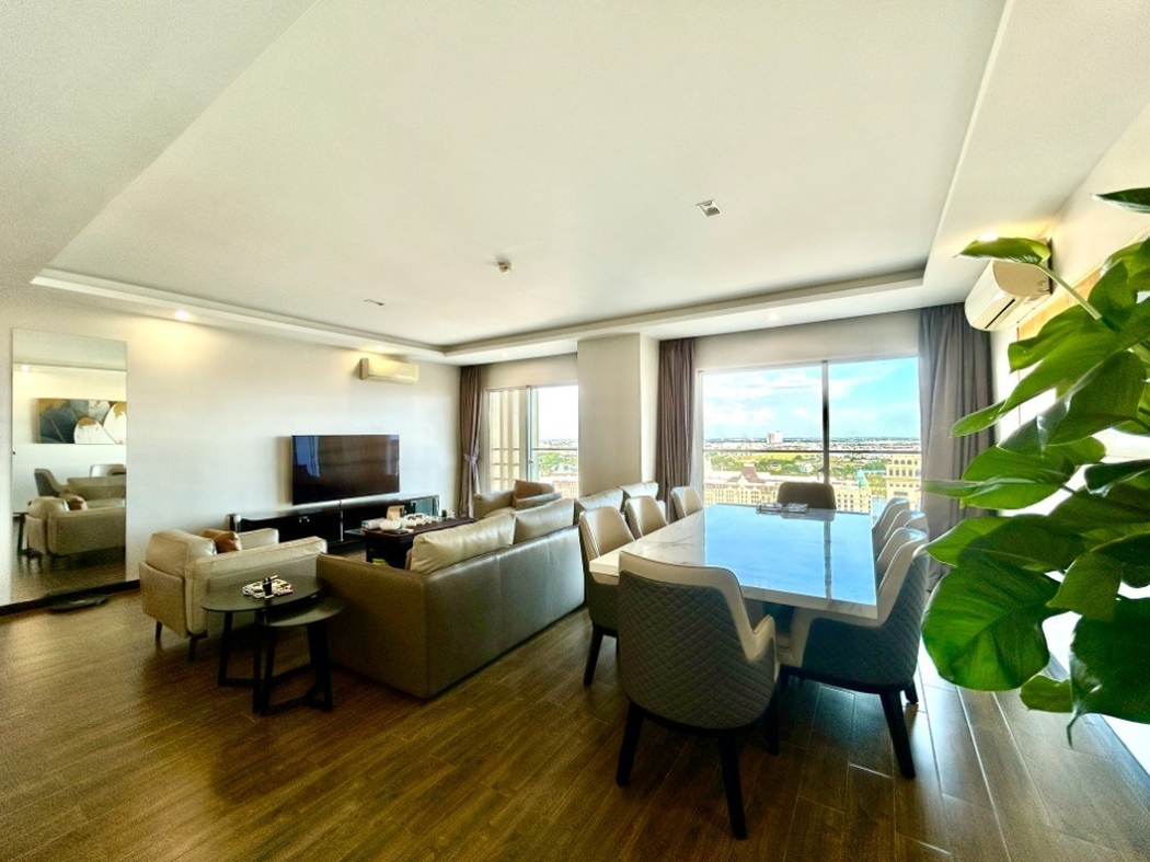 residential Condo for sale & rent v Tonle Bassac ID 265096 1