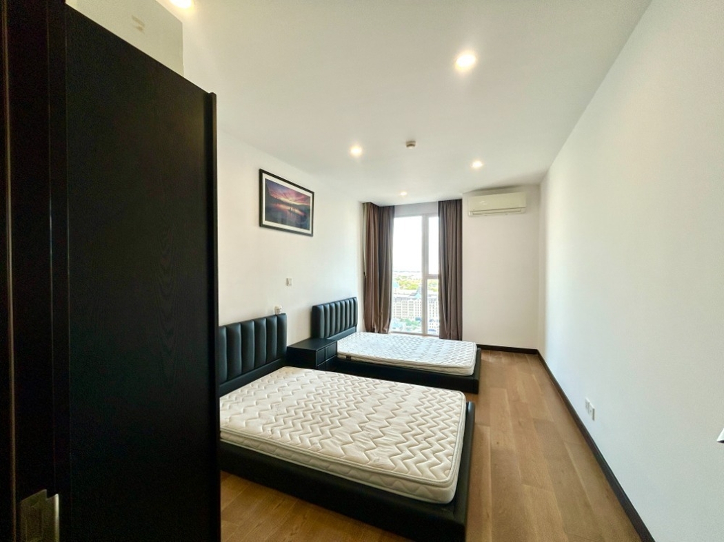 residential Condo for sale & rent v Tonle Bassac ID 265096 9