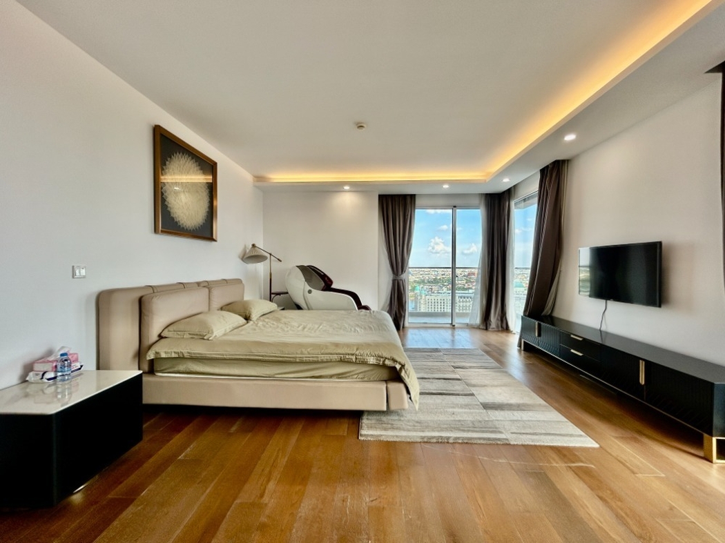 residential Condo for sale & rent v Tonle Bassac ID 265096 16