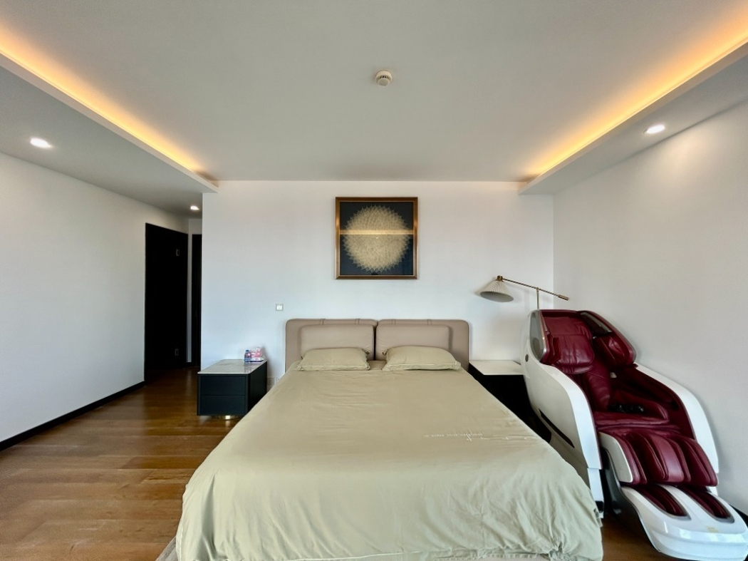 residential Condo for sale & rent v Tonle Bassac ID 265096 17