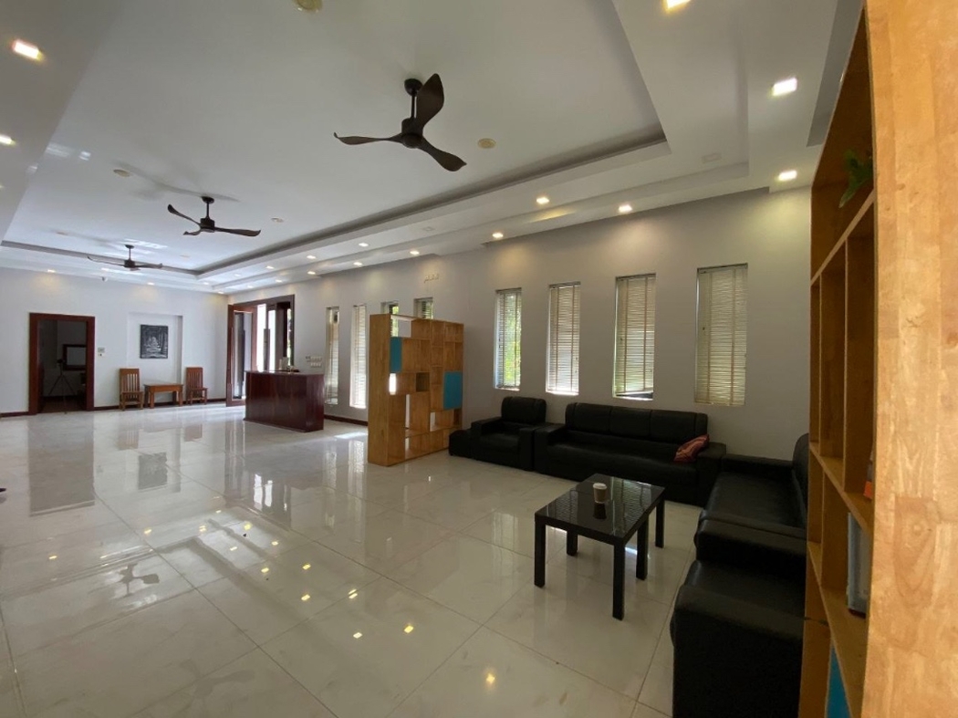 commercial Hotel for rent v Sala Kamraeuk ID 264712 14