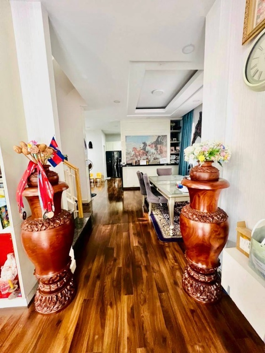 residential Villa for sale v Nirouth ID 264305 6