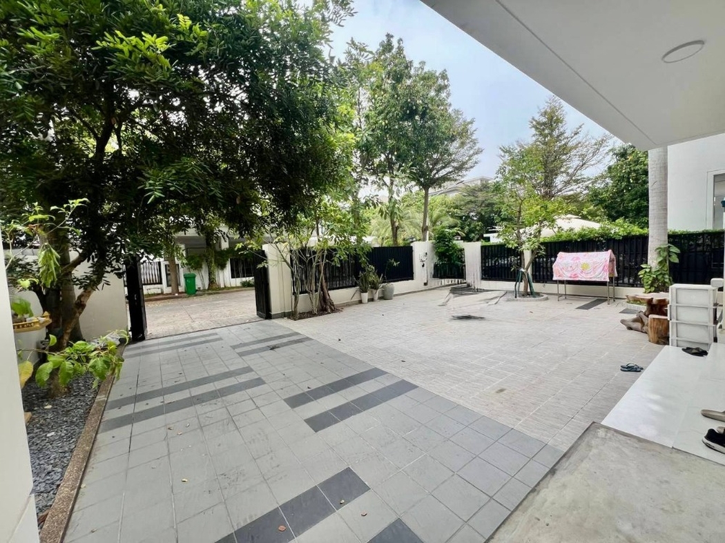 residential Villa for sale v Nirouth ID 264305 10