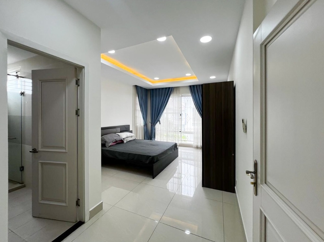 residential Villa for rent v Nirouth ID 264700 11