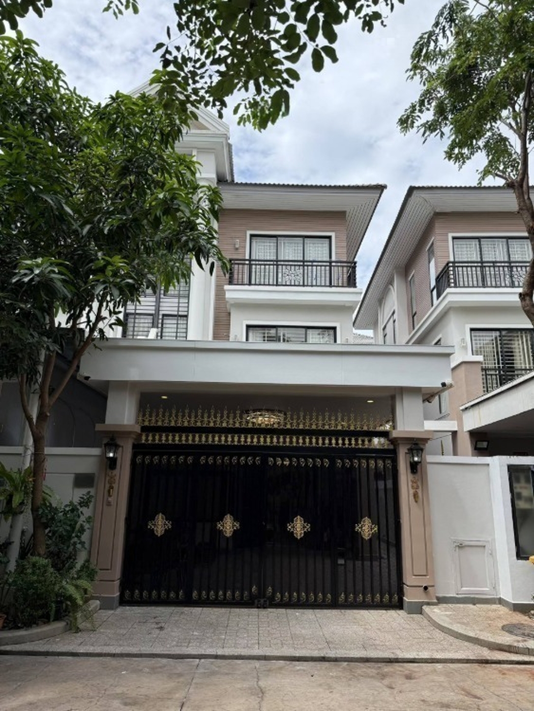 residential Twin Villa for rent v Nirouth ID 266122