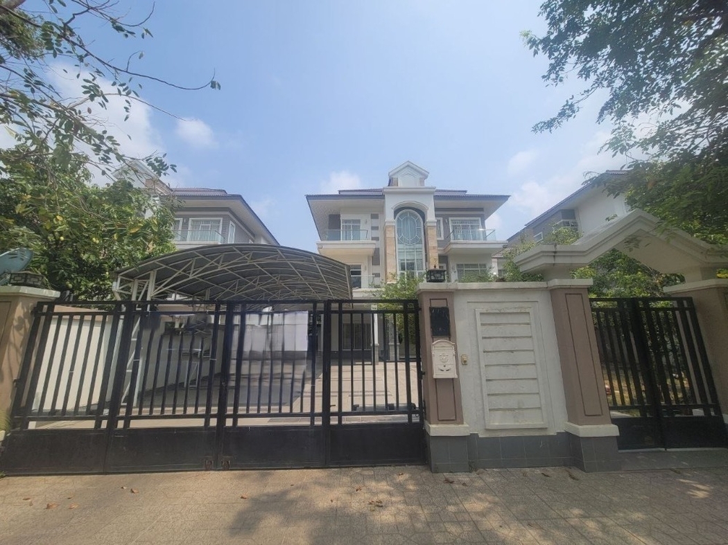 residential Villa for rent v Chak Angrae Kraom ID 266191
