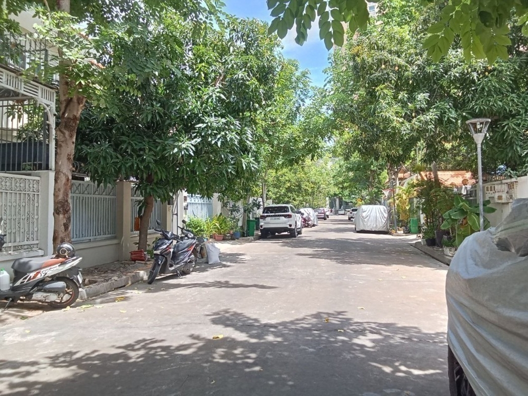 residential Villa for sale & rent v Tonle Bassac ID 265570 7