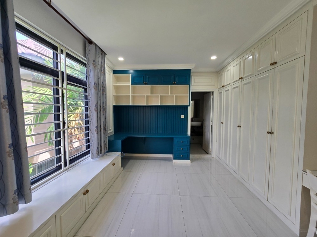 residential Villa for sale & rent v Tonle Bassac ID 265570 10